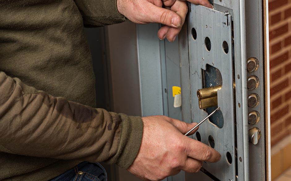 rapidité serrurier ouverture de porte Arpajon